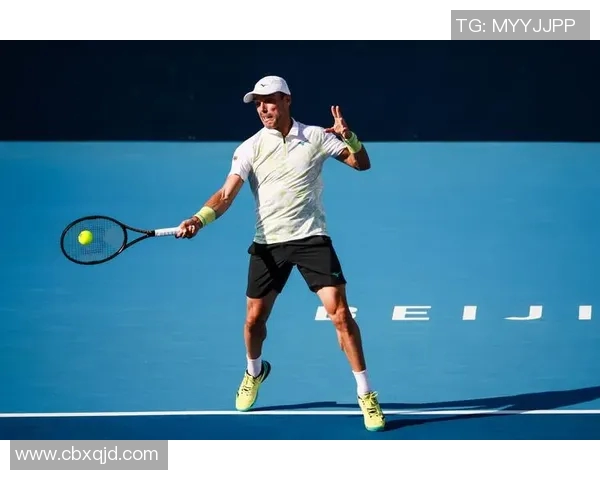 体育实时数据揭秘上海网球队的比赛经验与成长之路网球巨献背后的故事